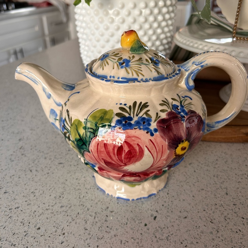 SOLD!!!!Italian Renaissance Revival Faience Nova Rose Floral